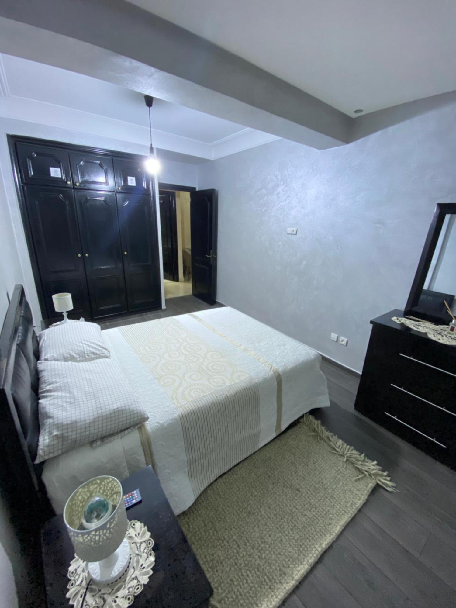 Appartement De Lux Касабланка Экстерьер фото
